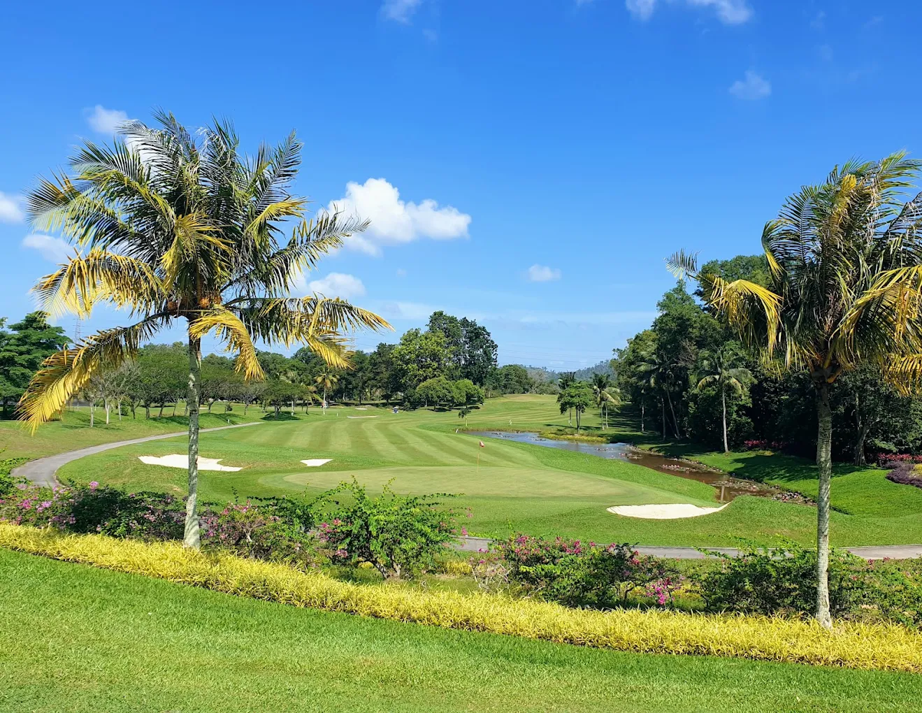 Batam Hills Golf Resort